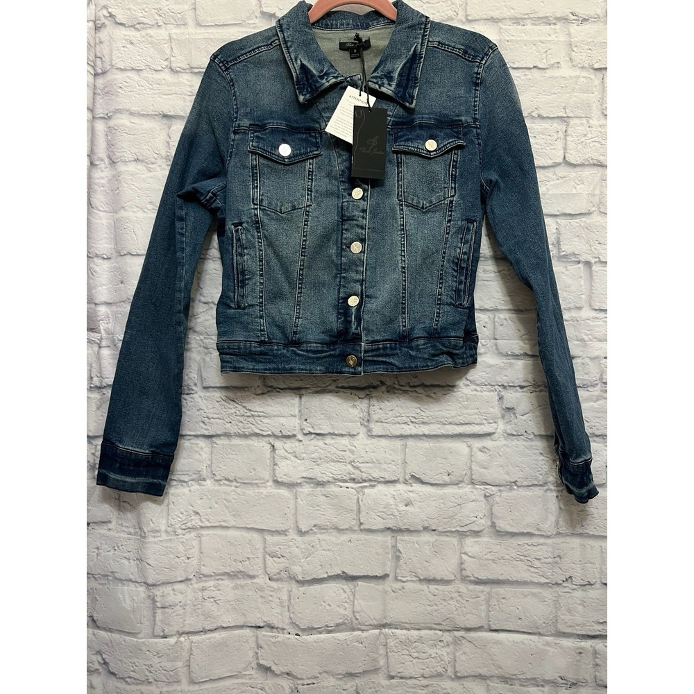 NWT Poetic Justice Curvy Women's Blue Medium Wash Denim Jackets Size M Cropped
